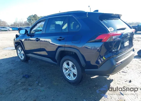 2021 Toyota Rav4 Xle из США, поврежденный, VIN 2T3W1RFV4MW173360